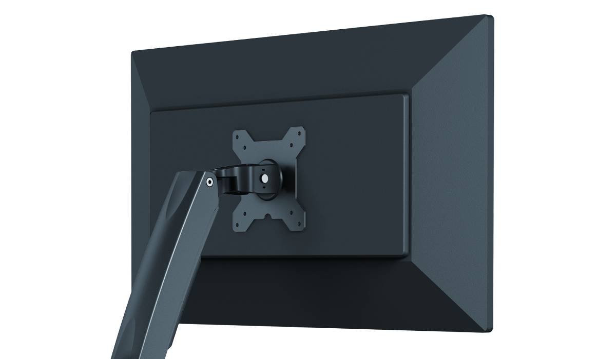 Image default